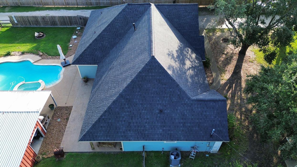 Modern BYLT Roofing Image