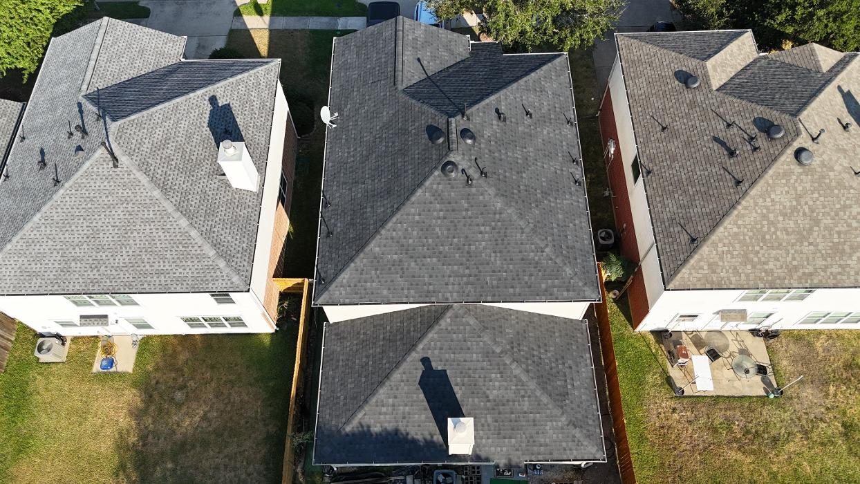 Modern BYLT Roofing Image