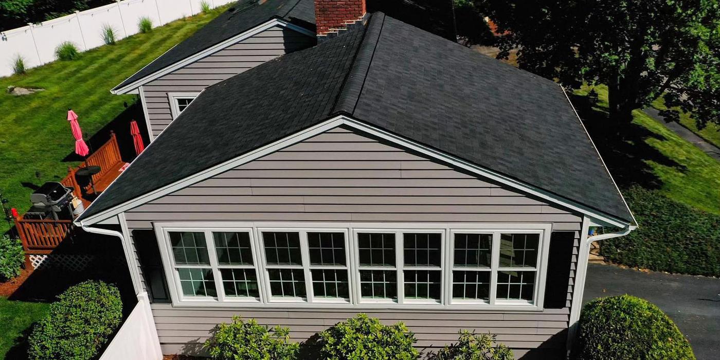 TRUEHOME Roofing Logo