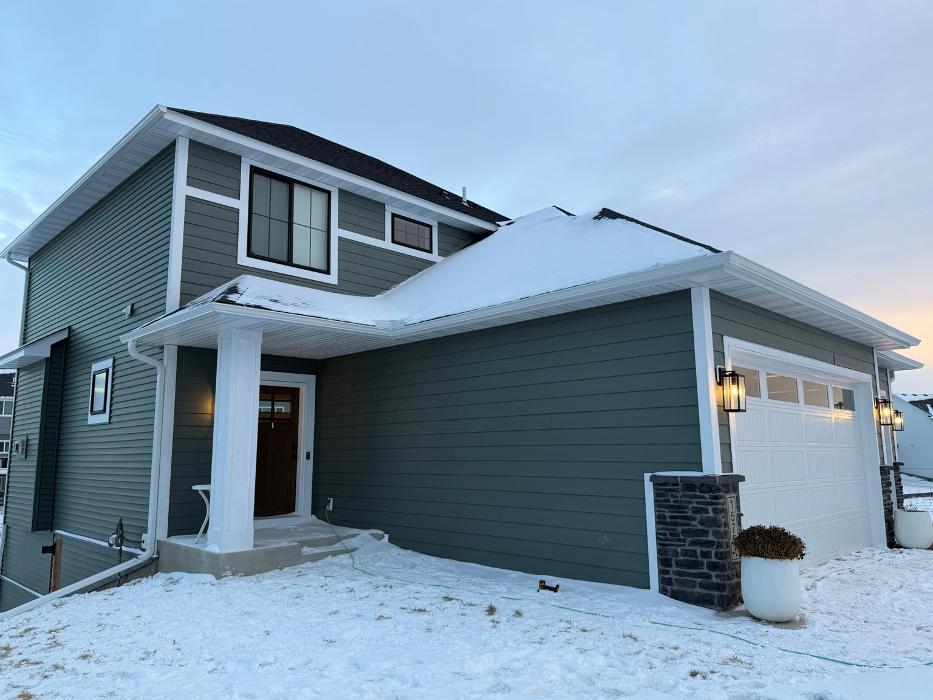 Jason's Seamless Gutters Image