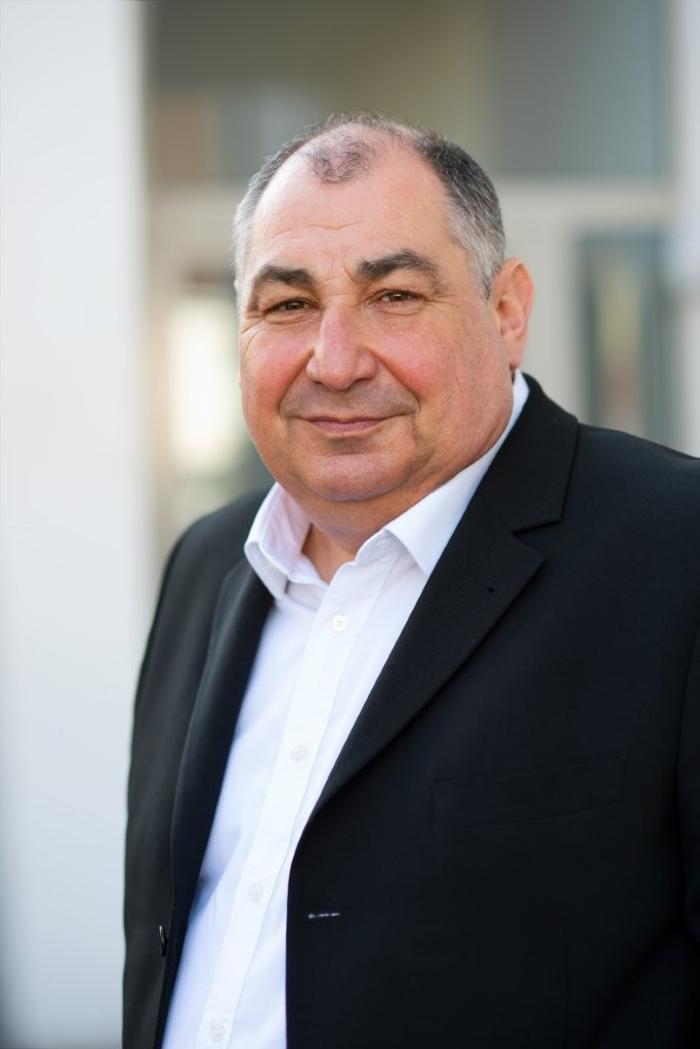 Bernhard Mager Versicherungen, Von-Ysenburg-Straße in Augsburg