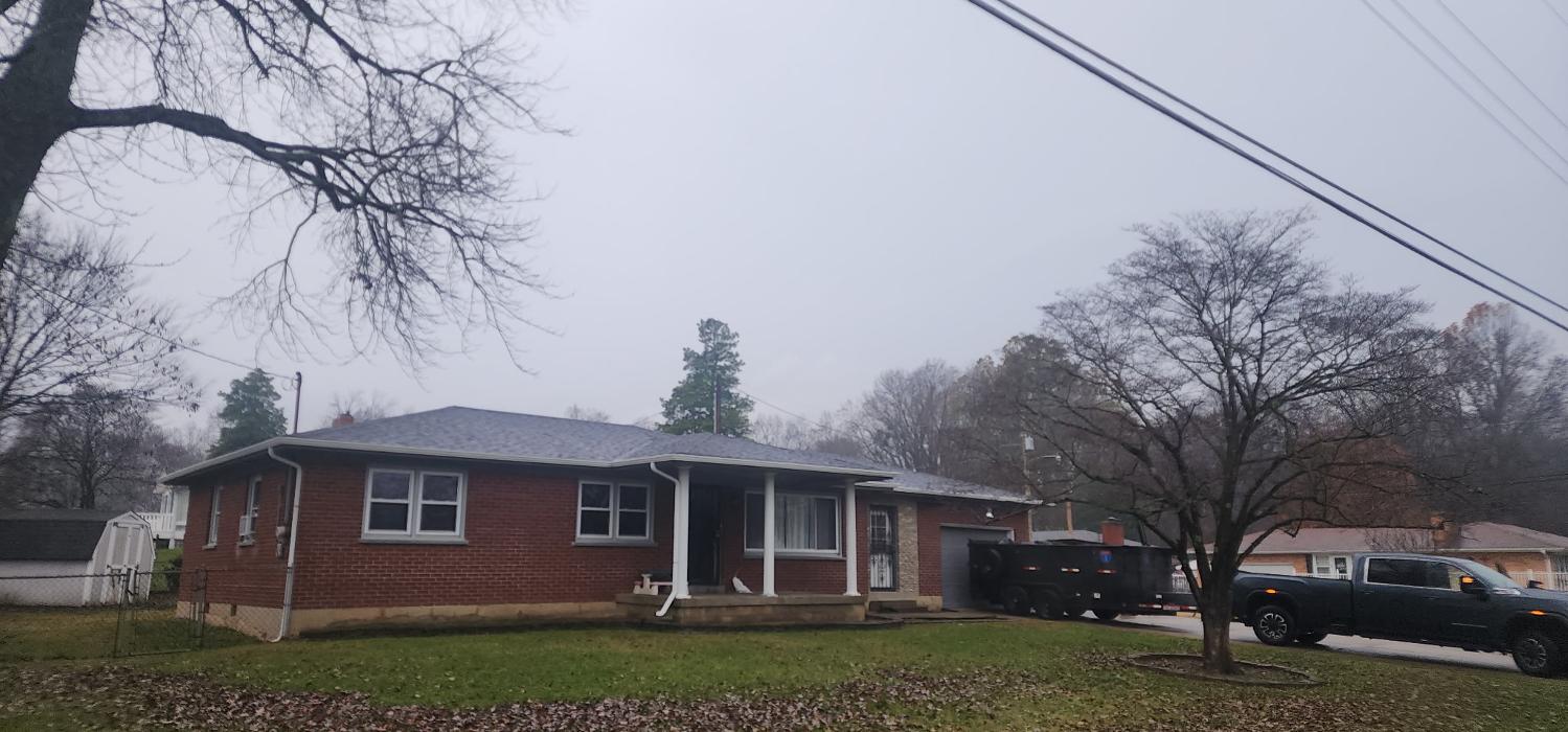 3 Peaks Roofing Image