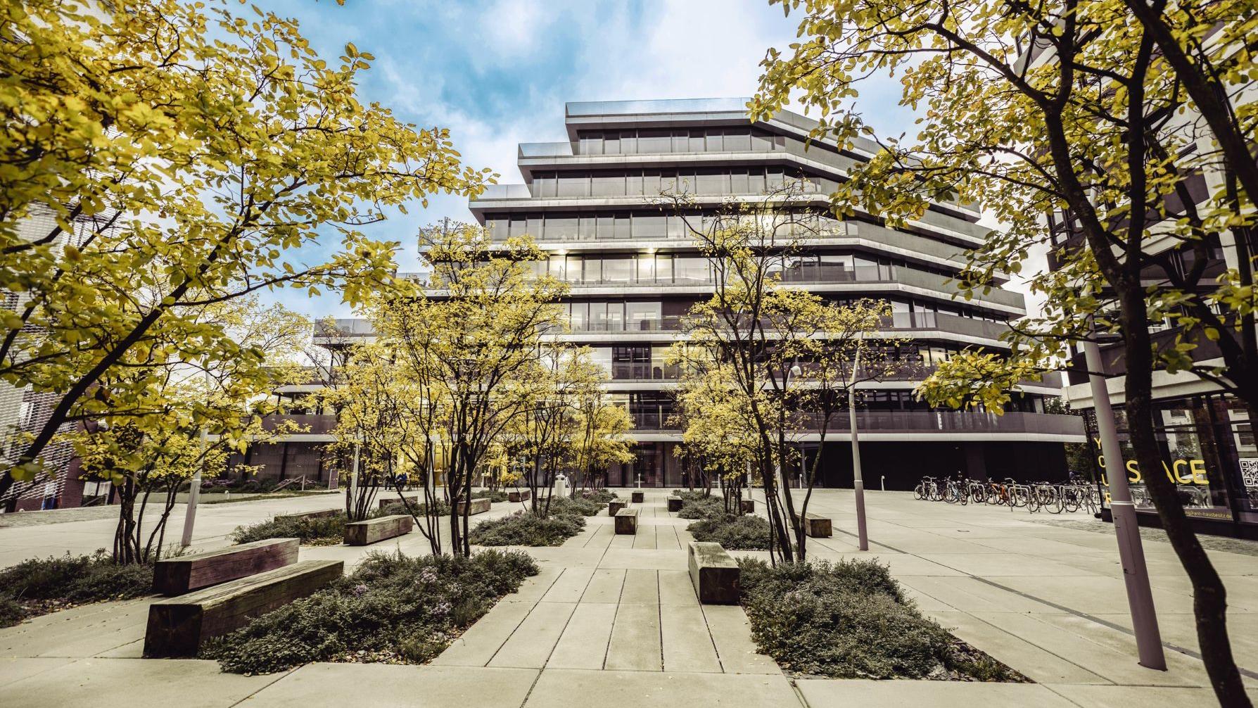 PAWLIK Executive Search Consultants GmbH, Englische Straße in Berlin