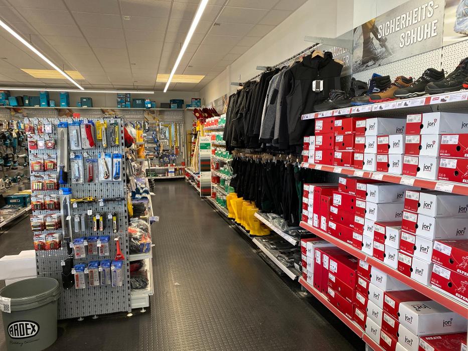 Henrich Baustoffzentrum GmbH & Co. KG, Alte Poststraße in Much