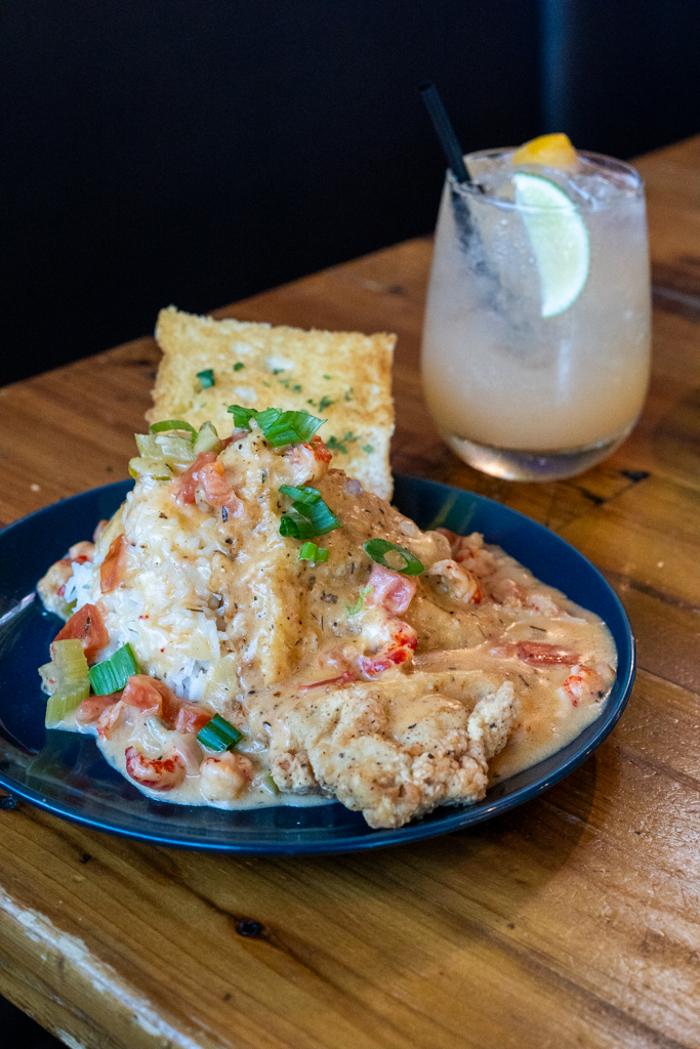 Mouton's Bistro & Bar Image