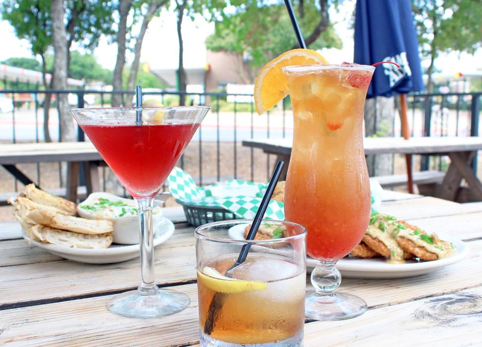 Mouton's Bistro & Bar Image