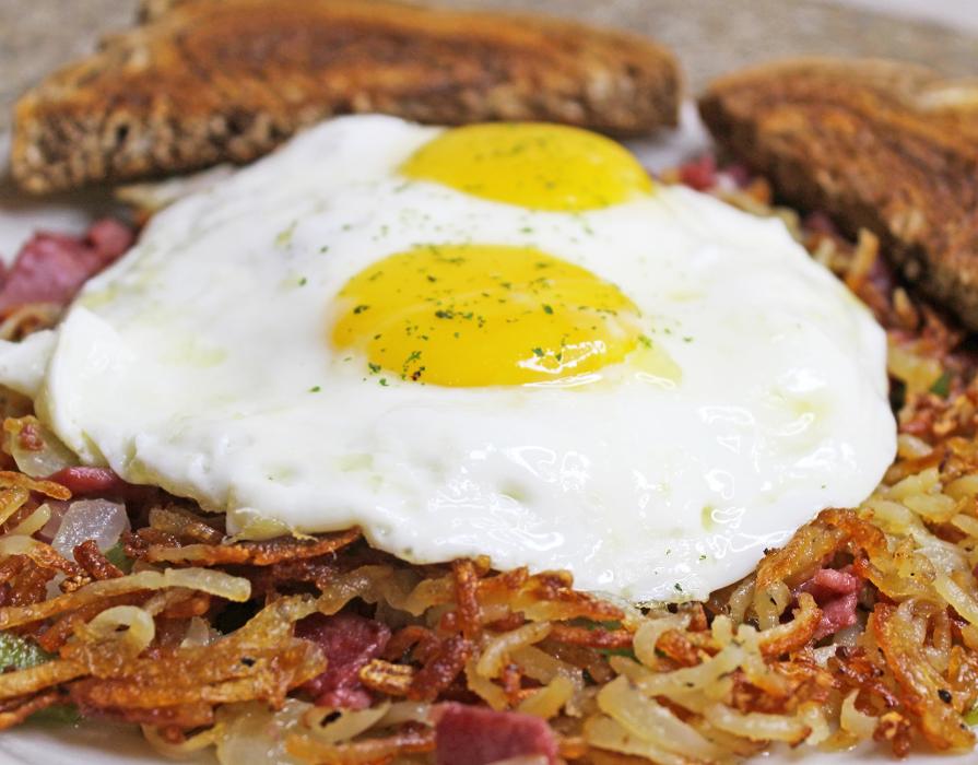 Mouton's Bistro & Bar Image