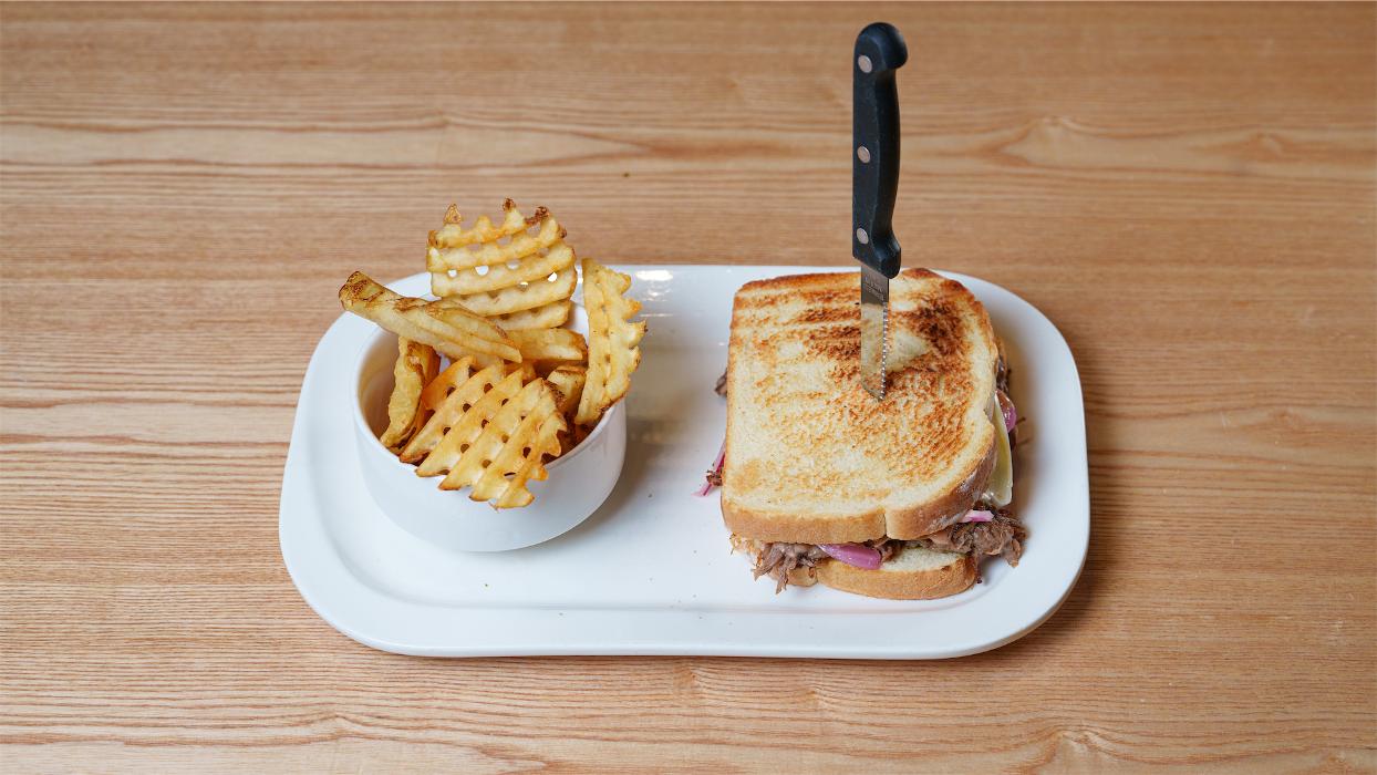 NONIS BRUNCH HOUSE Image