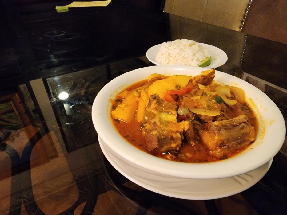 Liliana's Colombian Restaurant &amp; Bakery Logo