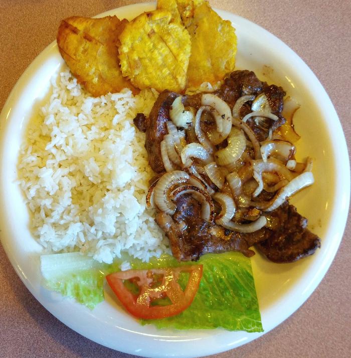Liliana's Colombian Restaurant & Bakery Image
