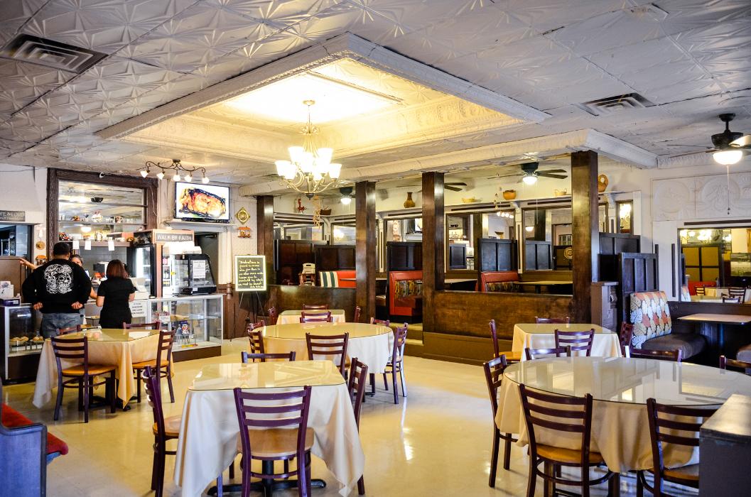 Liliana's Colombian Restaurant & Bakery Image