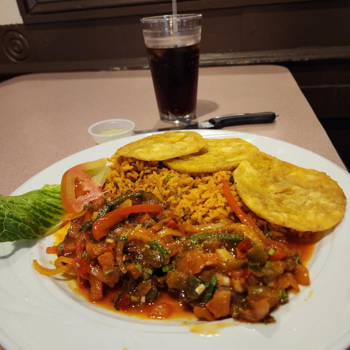 Liliana's Colombian Restaurant & Bakery Image