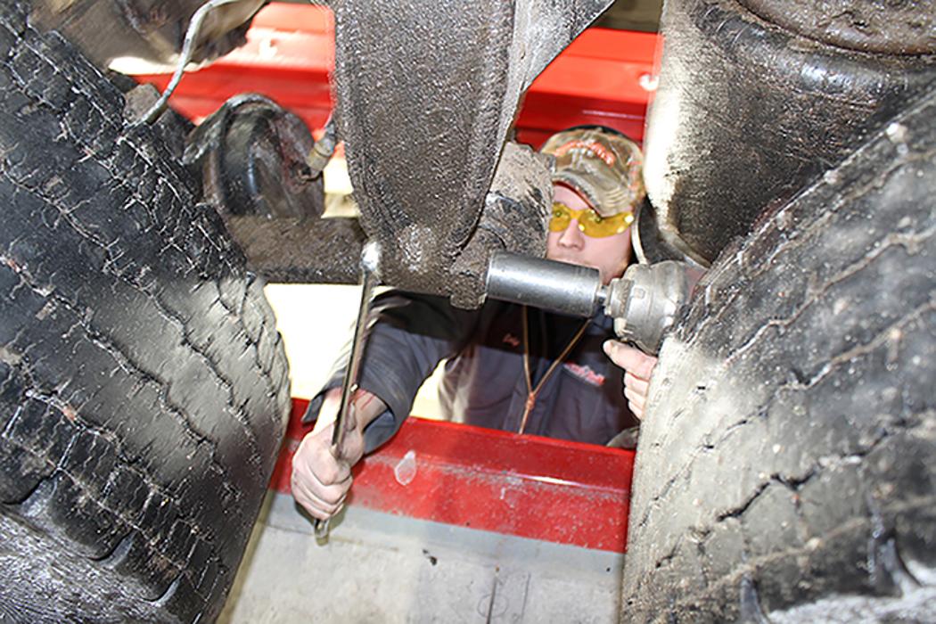 Bauer Built Tire & Service Image