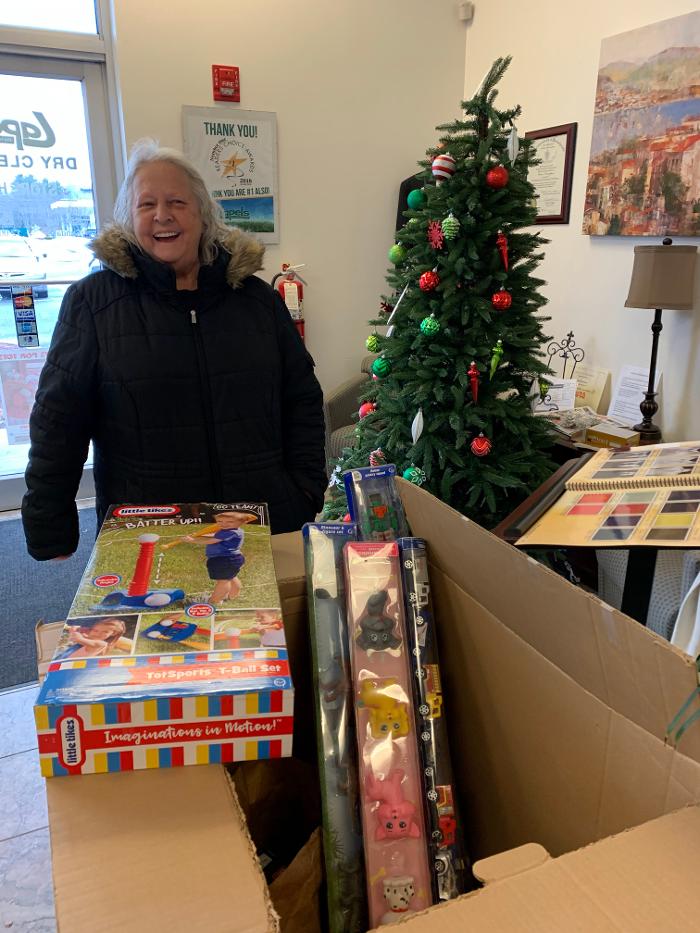 Lan's Lapels Cleaners - Wilmington Image