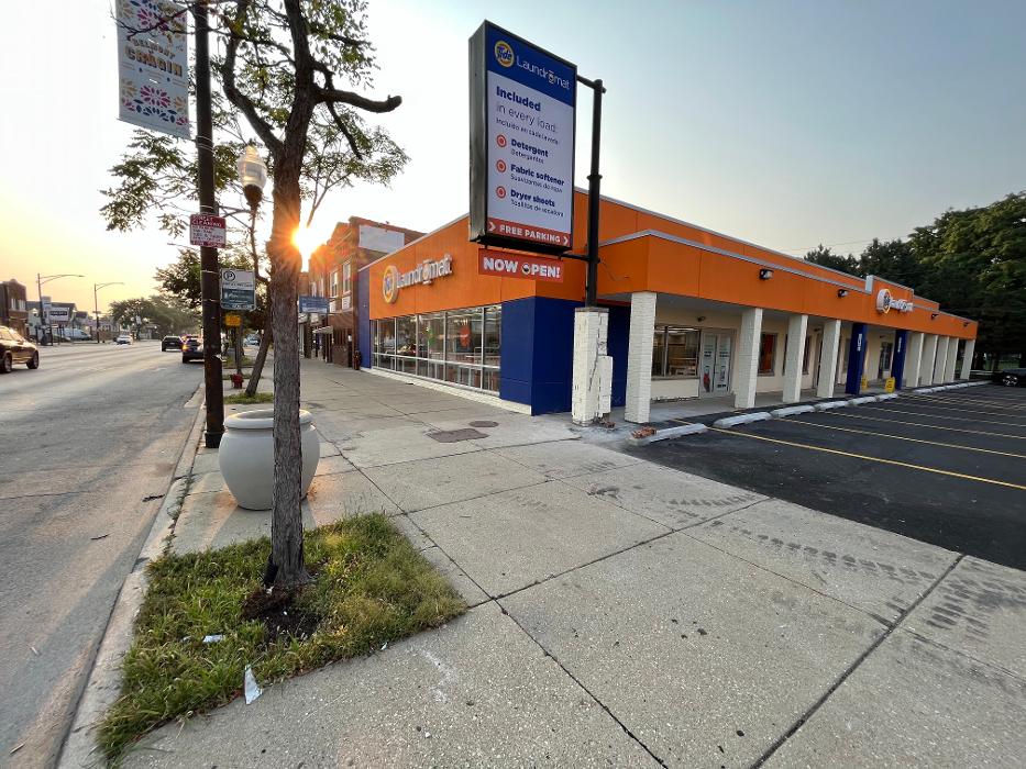 Tide Laundromat Image