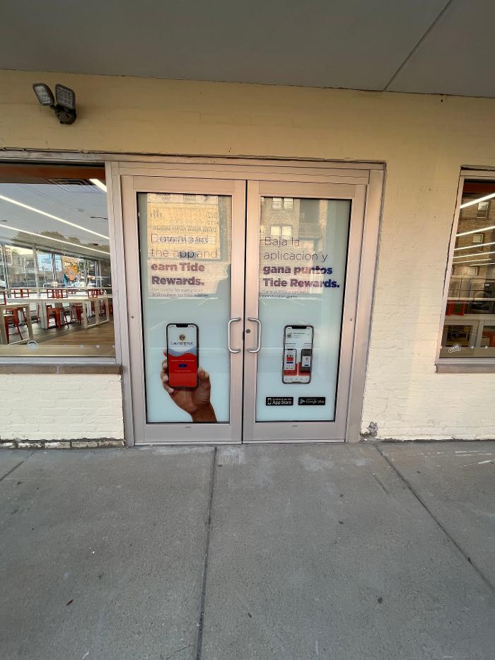 Tide Laundromat Image