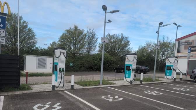 Shell Recharge Charging Station, Debyestraße in Aachen