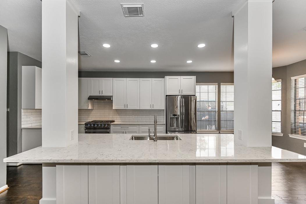 AMW Roofing and Construction - Katy, TX