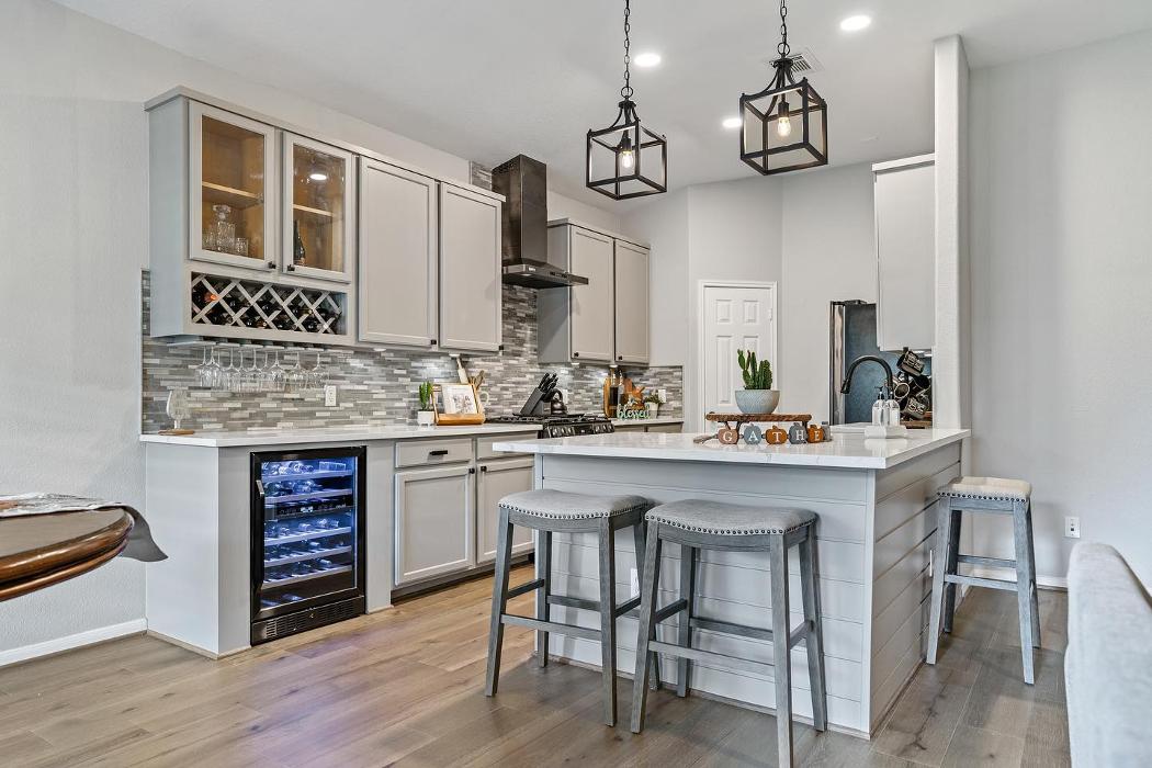 AMW Roofing and Construction - Katy, TX