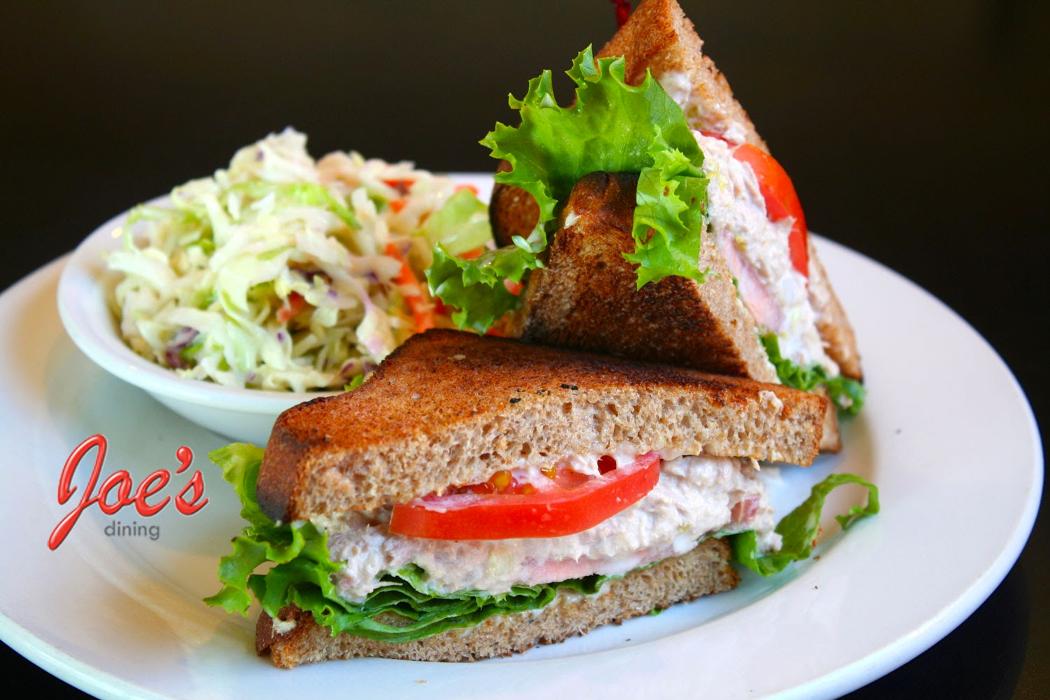 Joe's Diner &amp; Pizza Logo