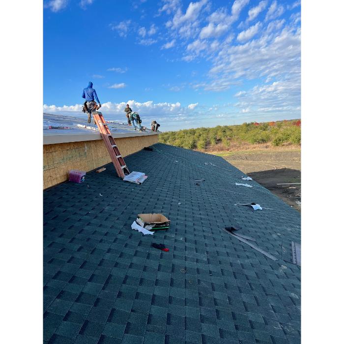Gladiator Roofing Image