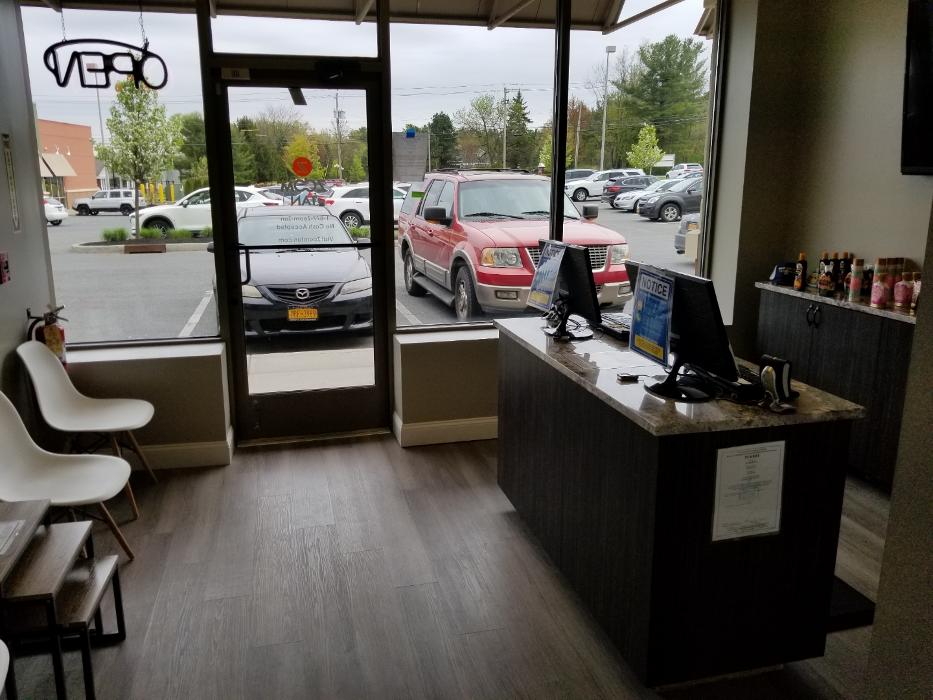 Zoom Tan - Schenectady, NY