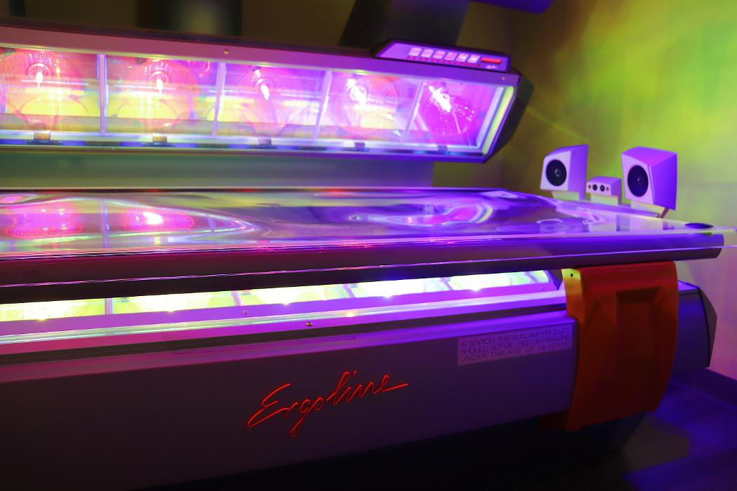 Beach Bum Tanning & Airbrush Salon - Middle Village, NY