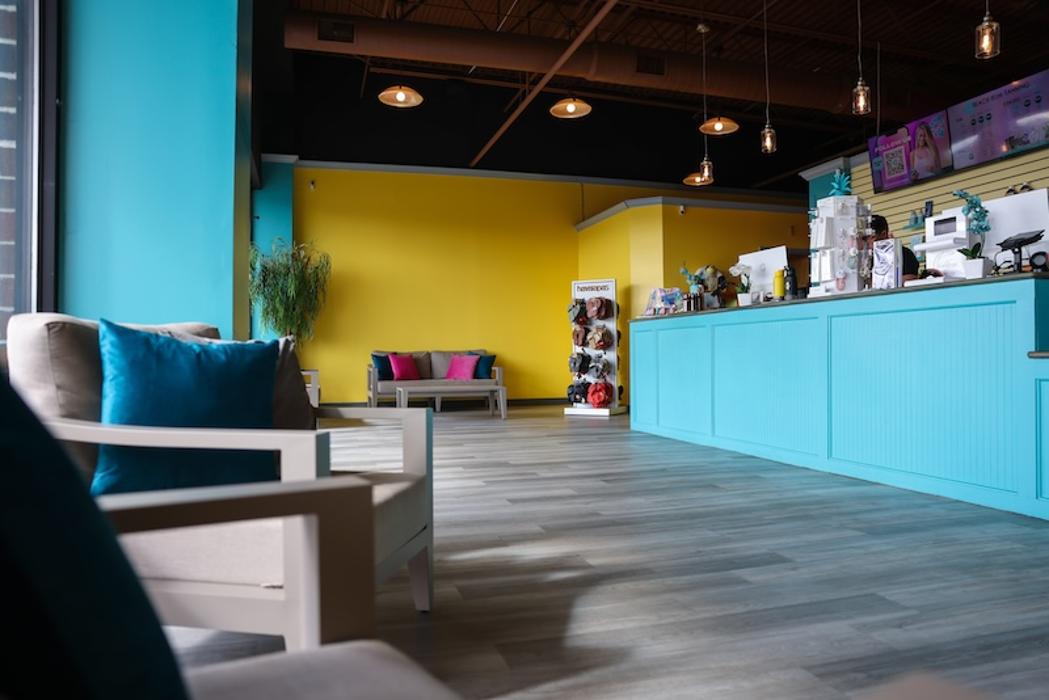 Beach Bum Tanning & Airbrush Salon - Paramus, NJ