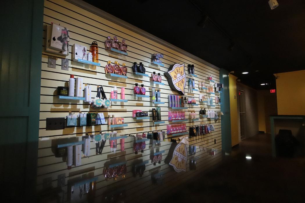 Beach Bum Tanning & Airbrush Salon - Plainview, NY