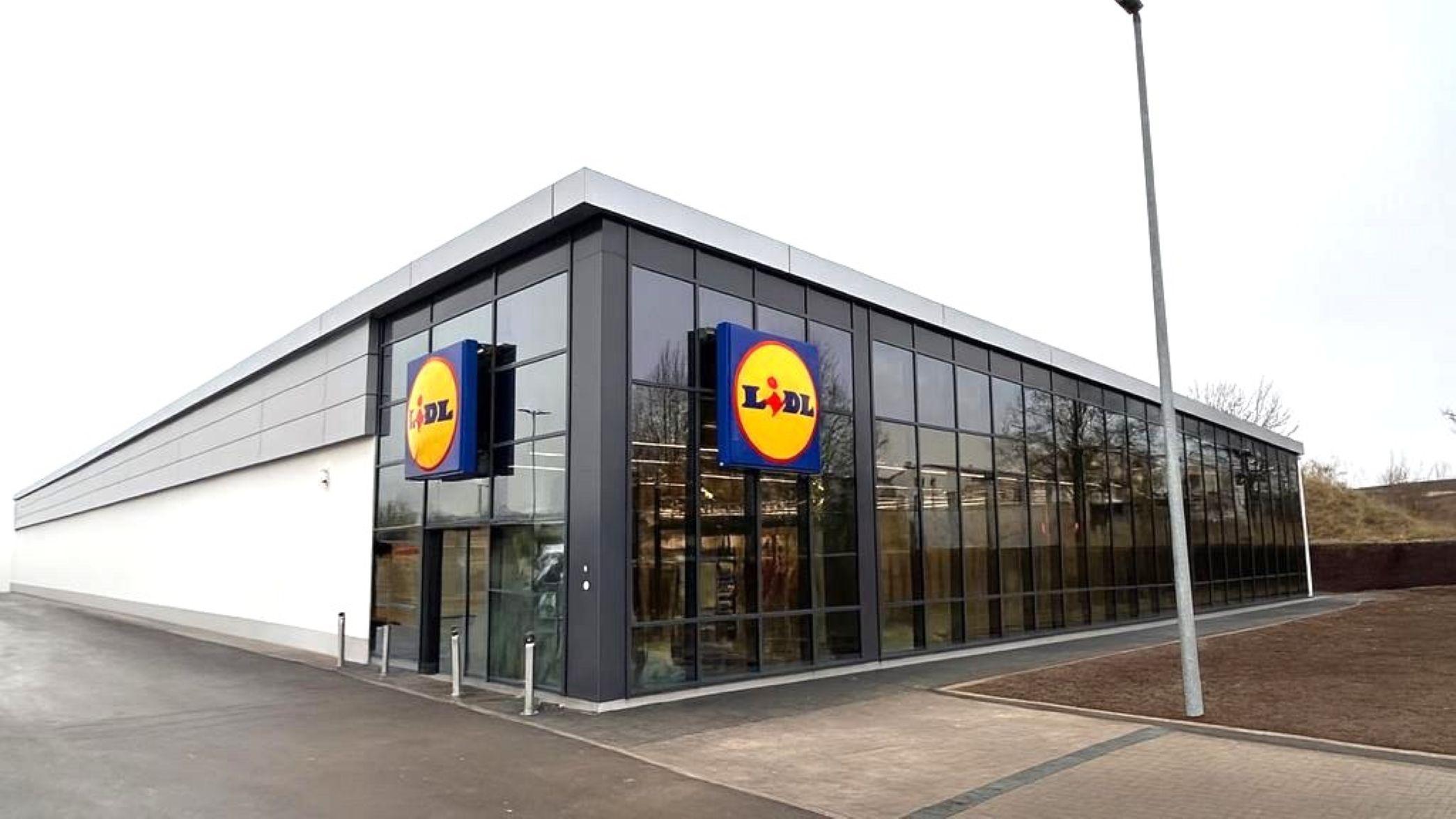 Lidl, Bahnhofstraße in Köfering