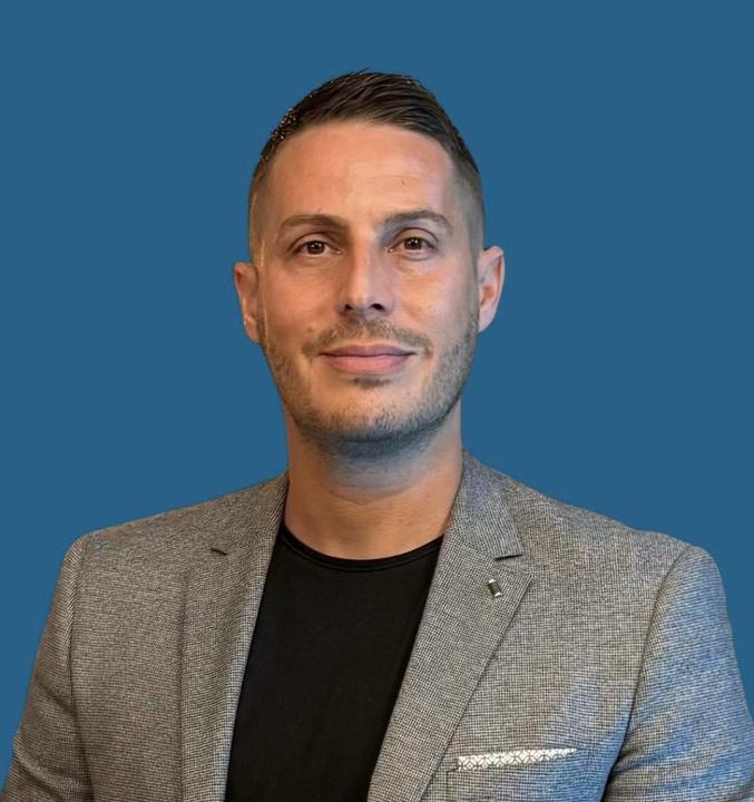 IAD Immobilier Manuel Nivollet Conseiller immobilier agence immobilière