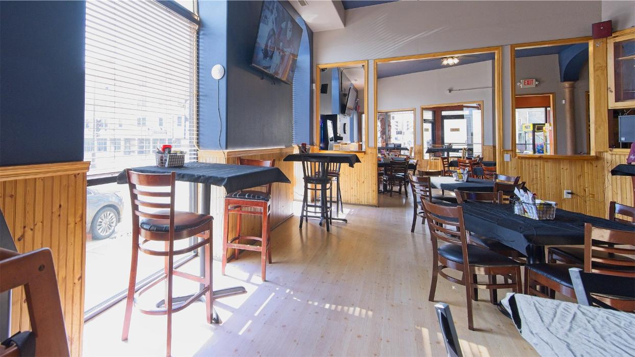 1873 Bar & Grill Image