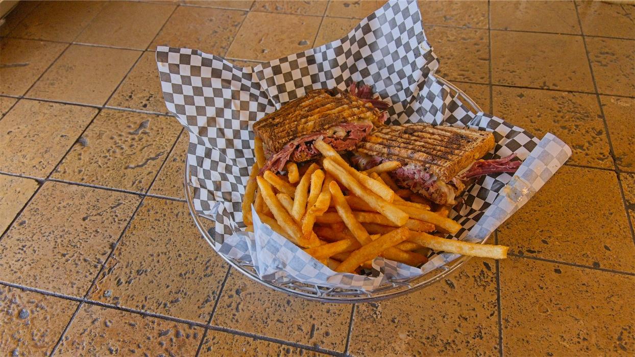 1873 Bar & Grill Image