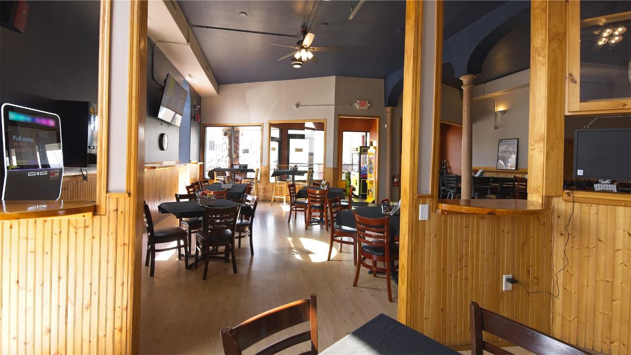 1873 Bar & Grill Image