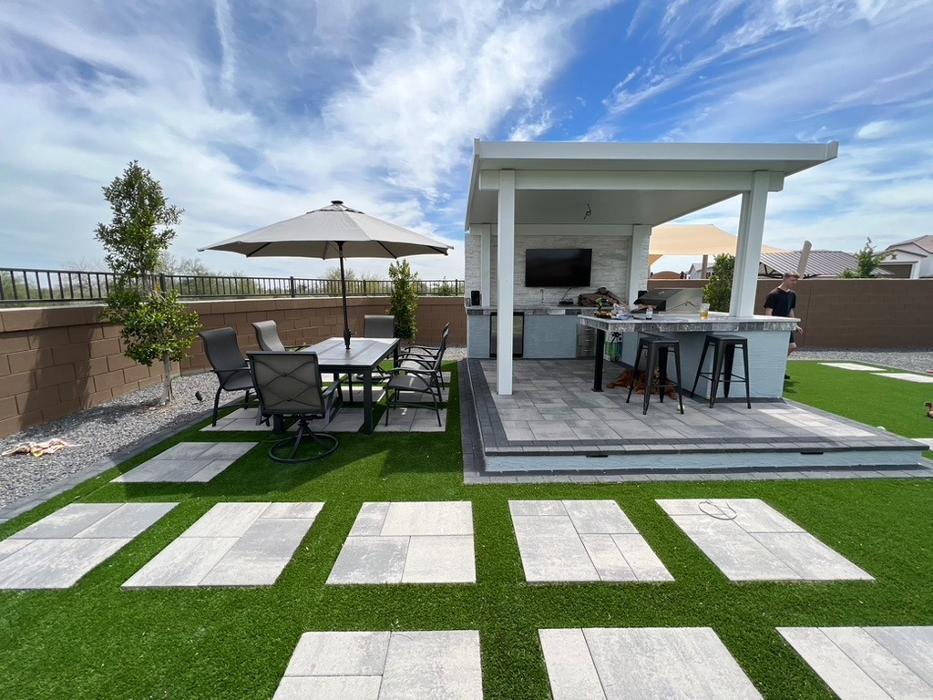 Heat Wave Outdoor Scapes Image