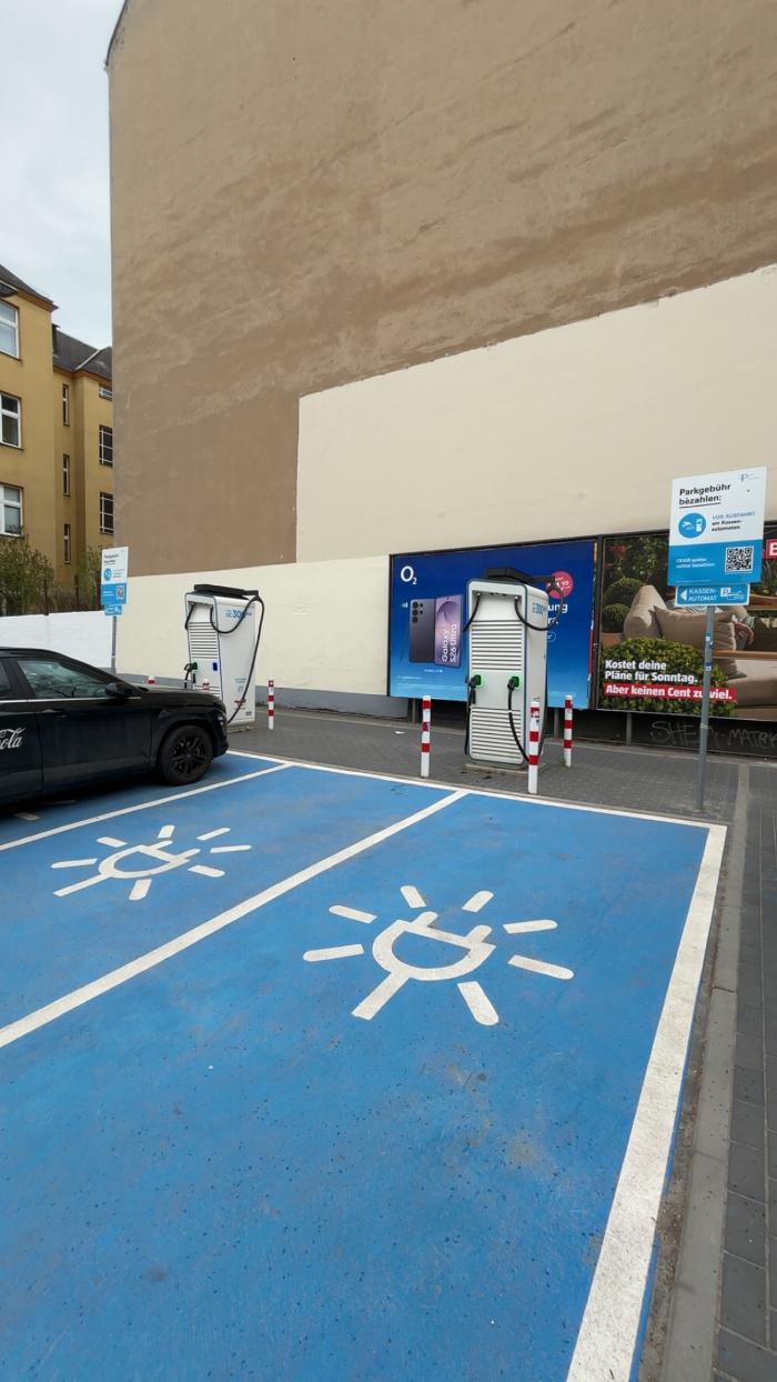 TotalEnergies Charging Station, Bundesallee in Berlin