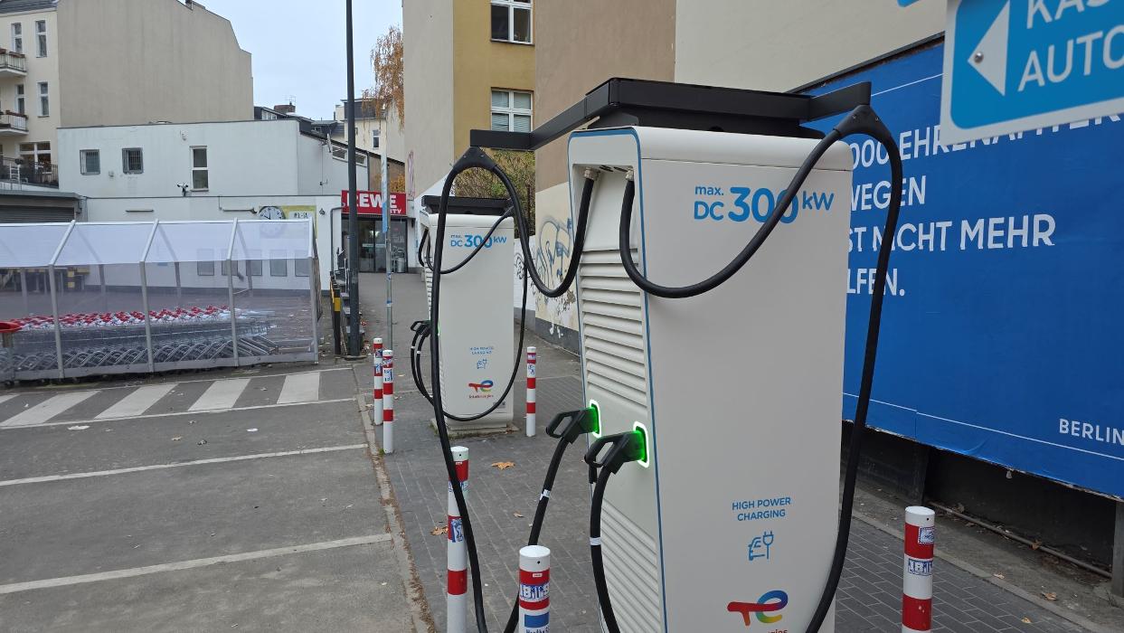 TotalEnergies Charging Station, Bundesallee in Berlin