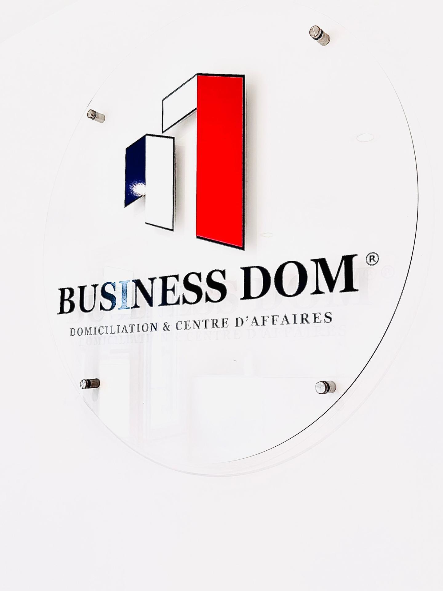 BUSINESS DOM Autres commerces et services