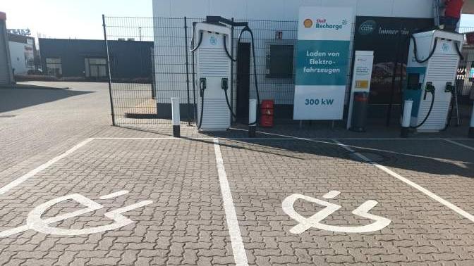 Shell Recharge Charging Station, Oslebshauser Tor in Bremen