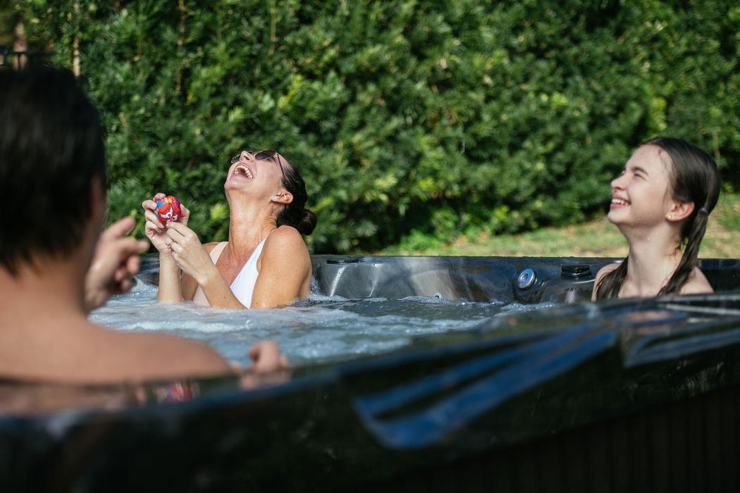 Aqua Living Factory Outlets - Ladson, SC