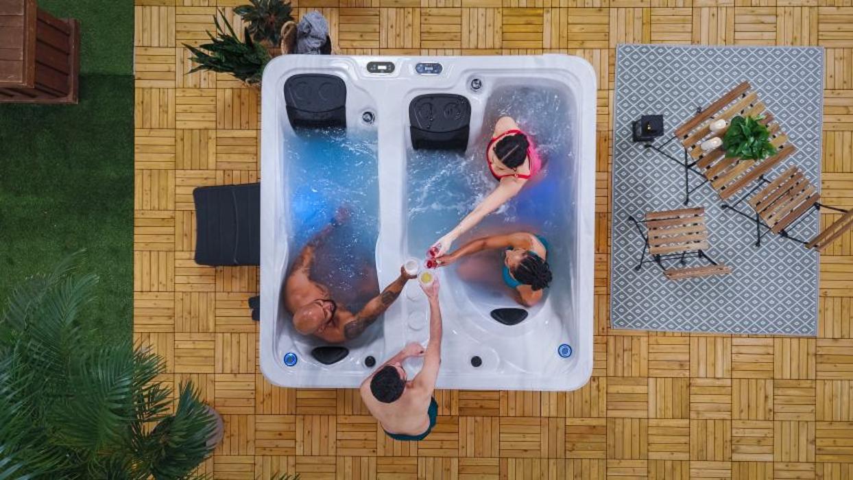 Aqua Living Factory Outlets - Lima, OH