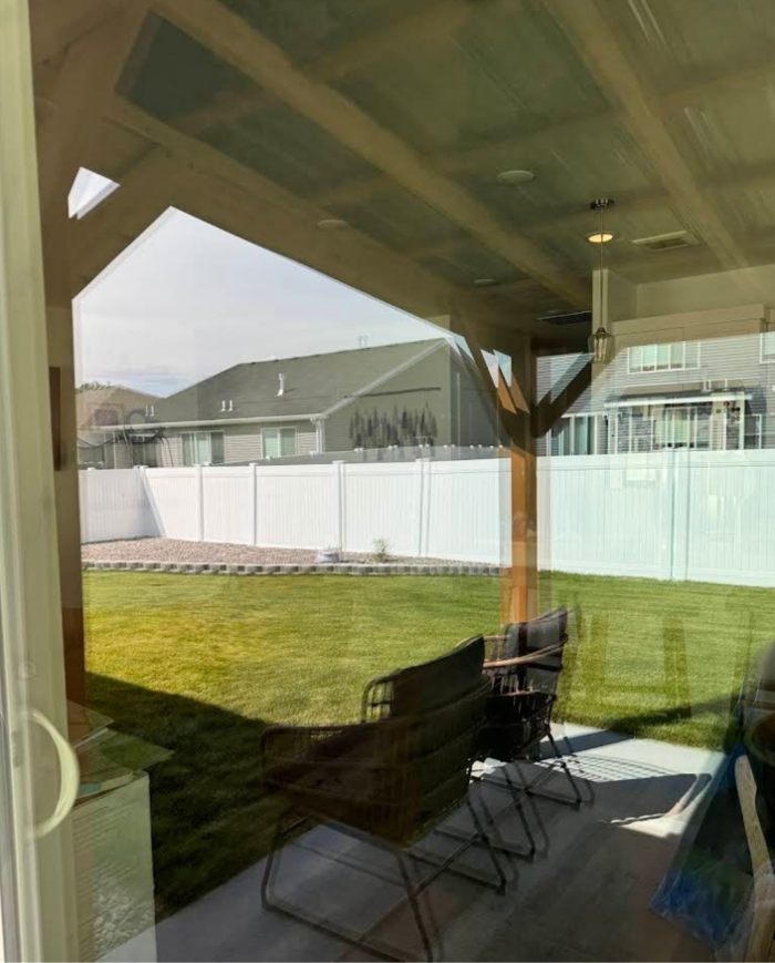 Firehouse Window Washing in Southeast Idaho will always leave your windows sparkling!