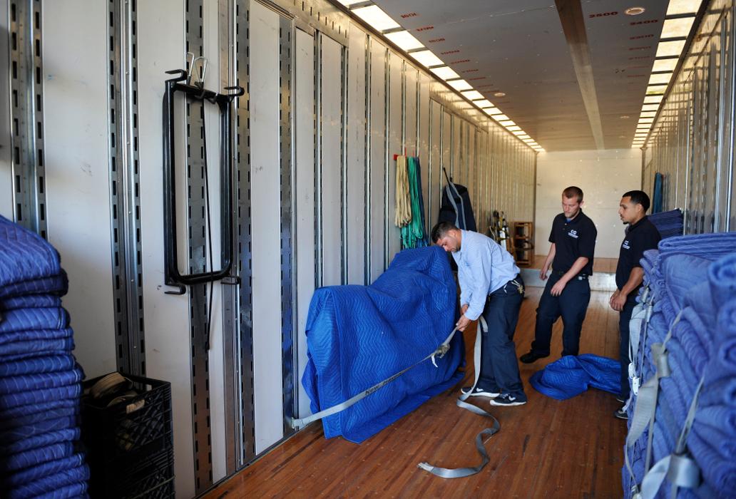 North American Moving Services Image