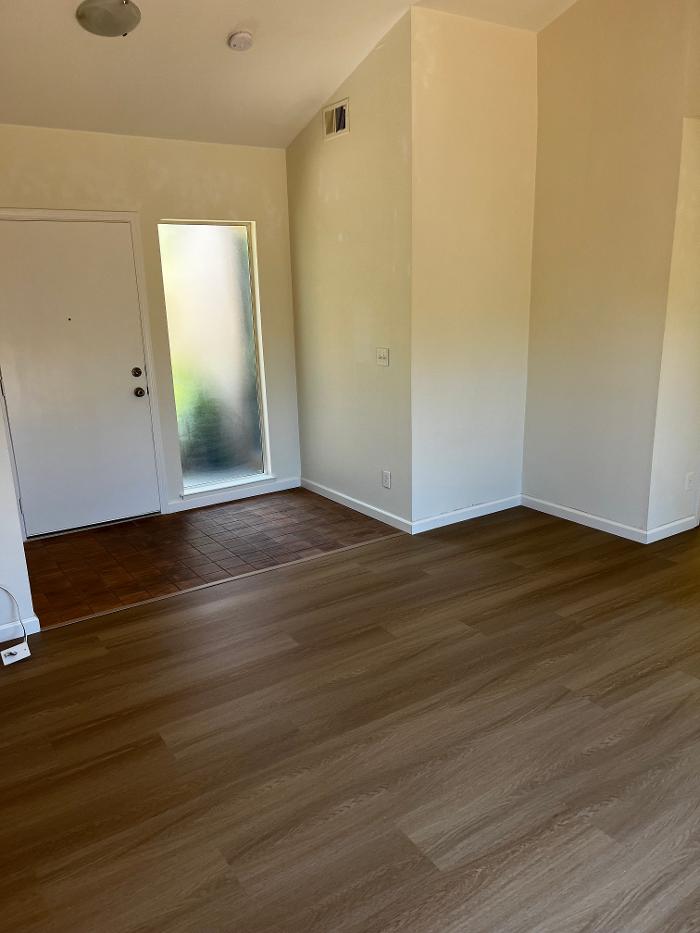 US Hardwood and Carpet Inc Image