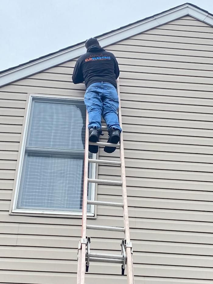 KLM Electric LLC Image