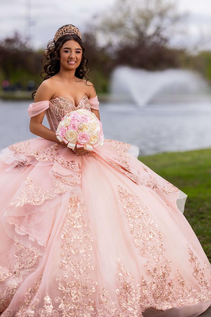 Quincea&ntilde;era Photography