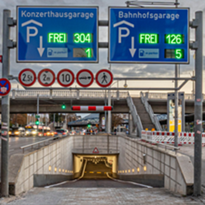 Freiburger Kommunalbauten GmbH Baugesellschaft & Co. KG, Karlsplatz in Freiburg