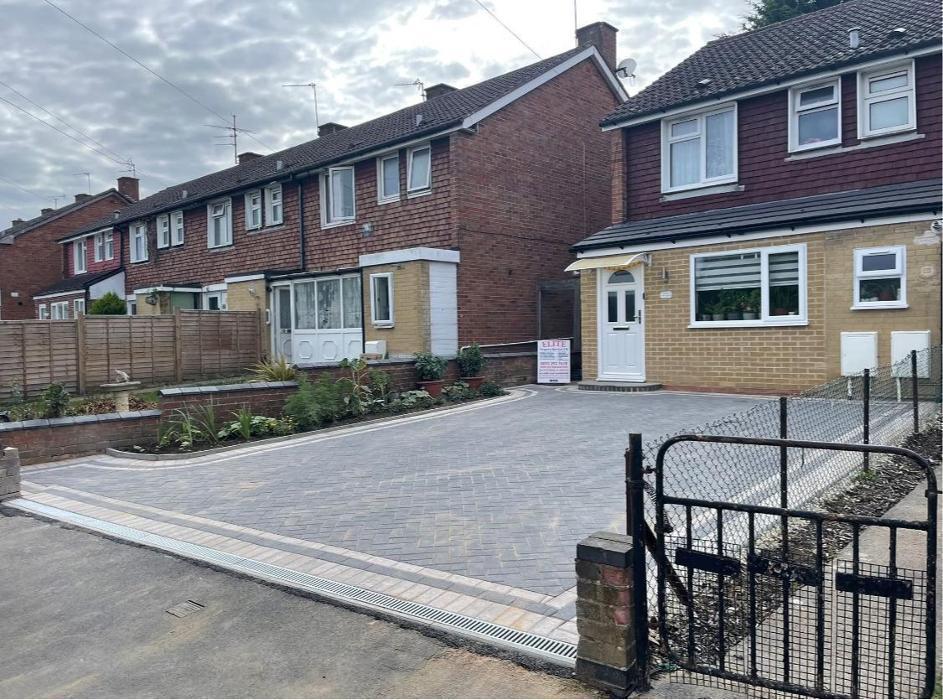 Block paved driveway in Oxford