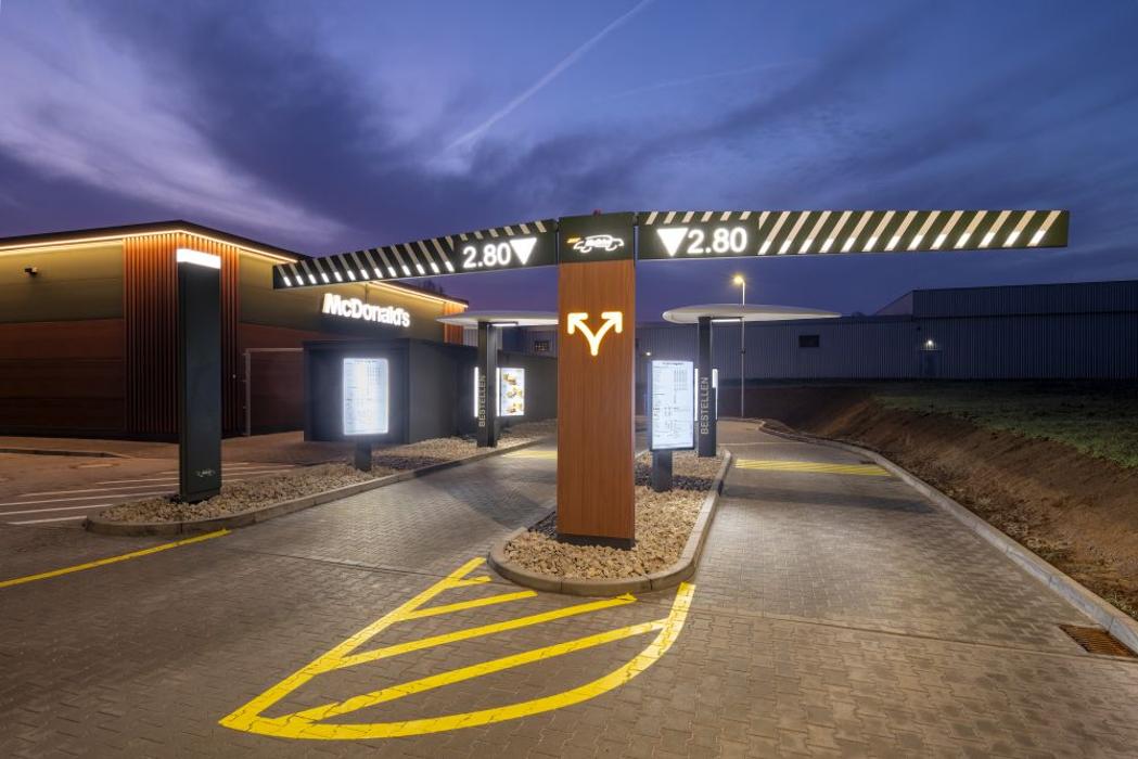 McDonald's, Industriestraße in Brakel