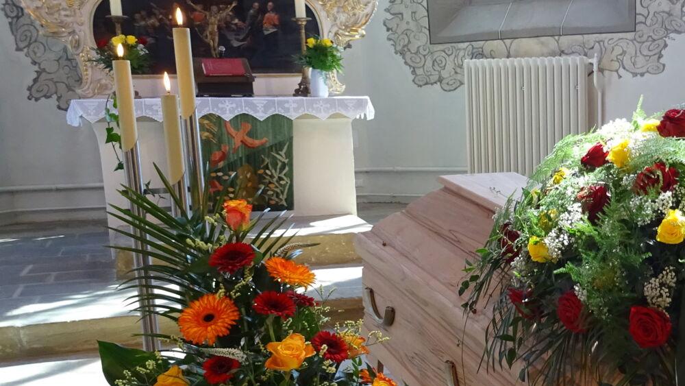 Bestattungsanstalt Pietät Stieler und Wadenstorfer GmbH, Dr.-Max-Näder-Platz in Königsee